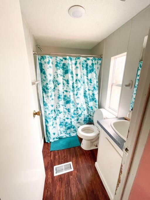 Centrally Located 3 Bedroom Уест Монро Екстериор снимка